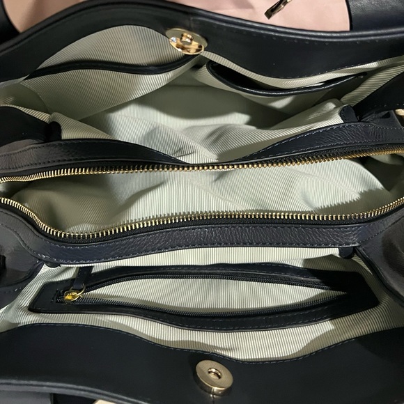 Radley London navy handbag - with shoulder strap - Picture 5 of 7